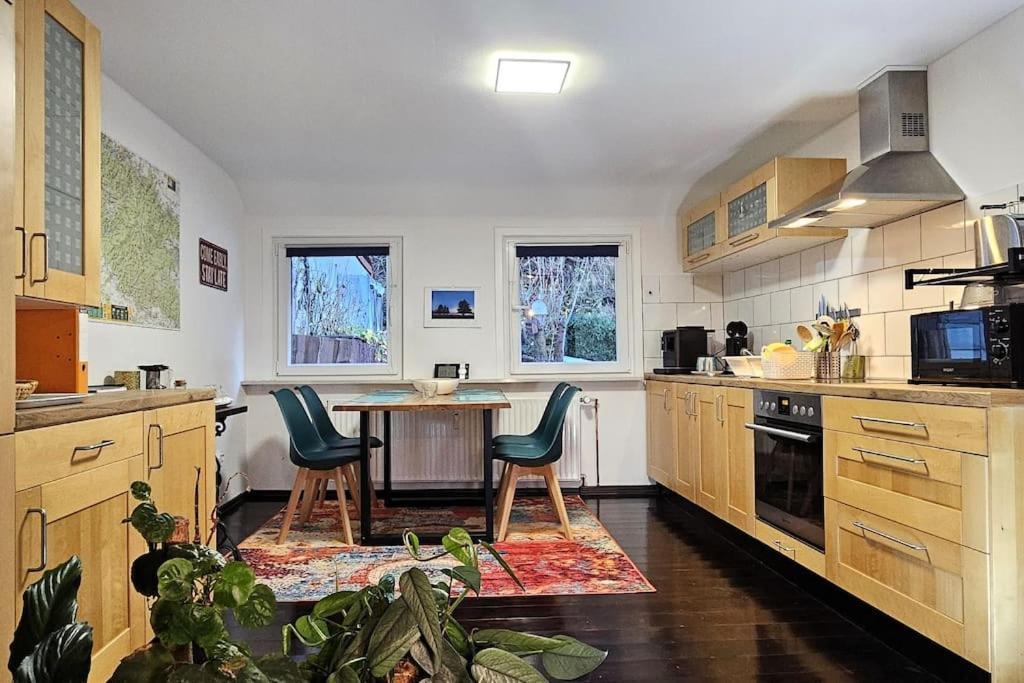 Stadt-Ferienwohnung Mit 55 M² Fuer 2 Erw. Personen Und Kind Bis 3 Jahren Bad Lauterberg Exterior foto